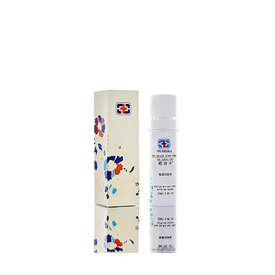 莲花会下雨的乳液